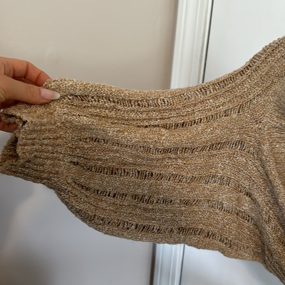 Arden b beige throw over cardigan sweater - Picture 3 of 3